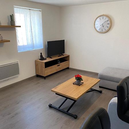 Ferienwohnung La Batisse De Chabot N°8 Montluçon Exterior foto